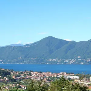 https://villa-dei-fiori-luino.it-lombardy.com
