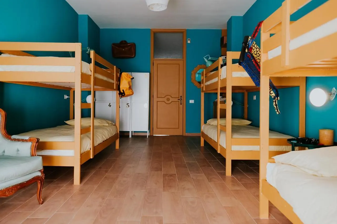 Habari We Dorm Hostel  Bari